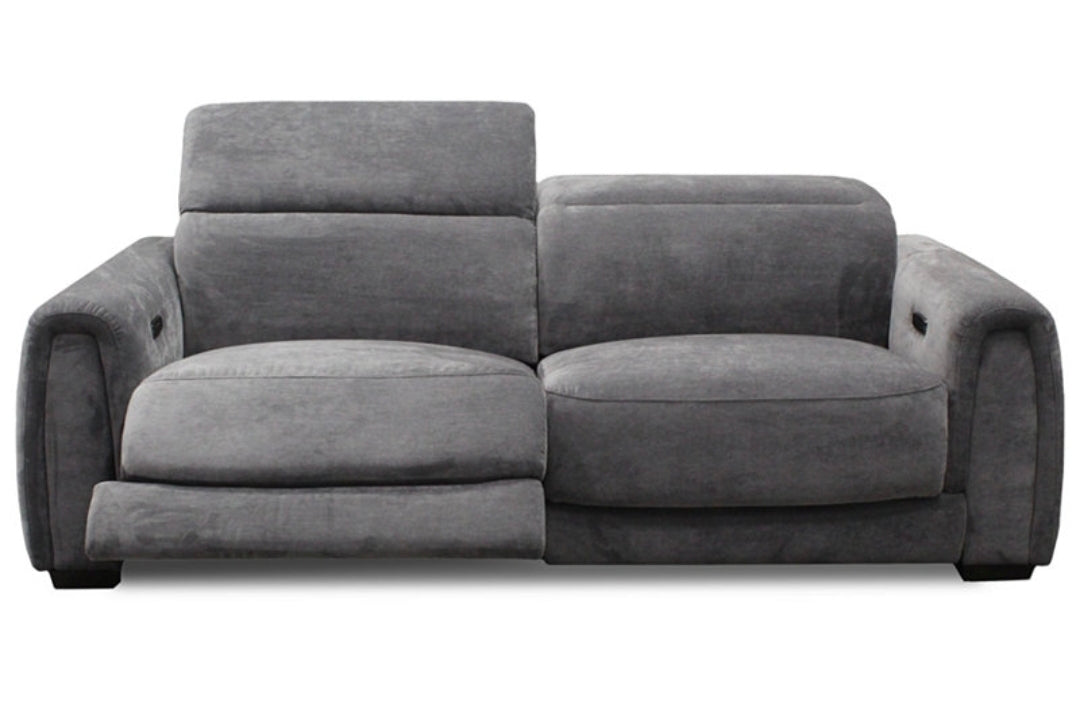 Brownell 2-Pc.Sofa Sectional with 2 Power Motion Chairs