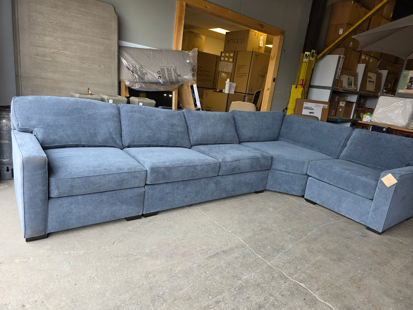 Radley 4-pc Sectional Sofa (Heavenly Naval Blue)