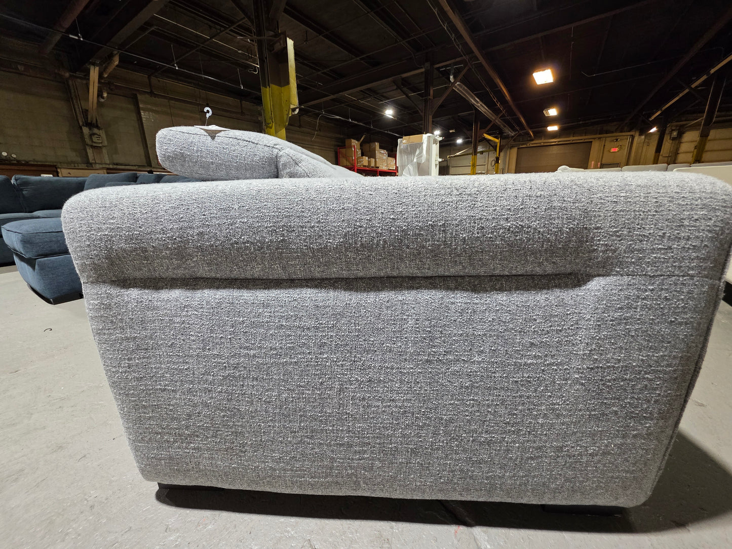 Orsha Zero Gravity Fabric Loveseat