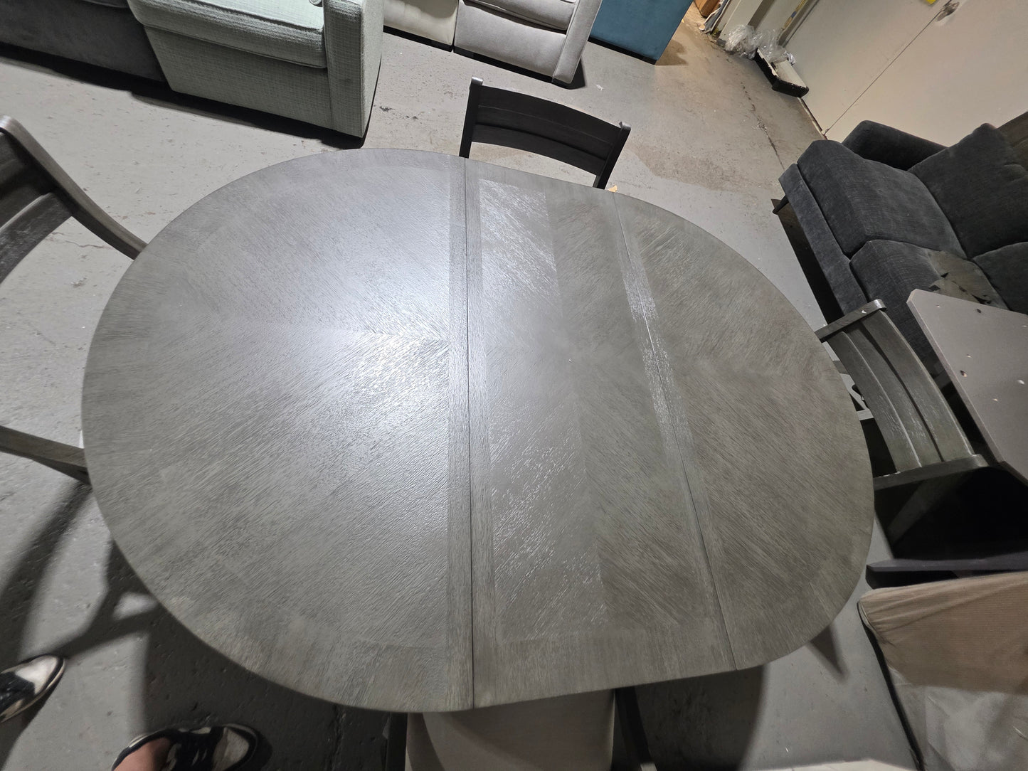 Greystone II 5-Pc. Dining Set (Round Table & 4 Chairs) Grey
