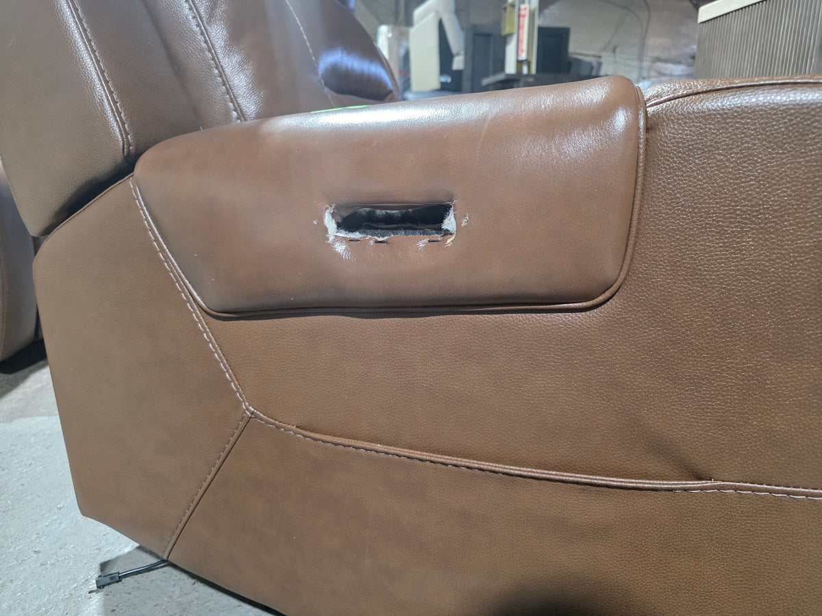 Leather Chair (Saddle Brown)