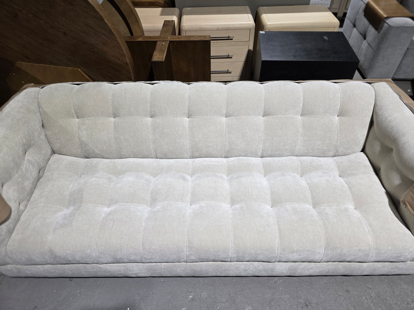 Elbert Fabric Estate Sofa (Alabaster)