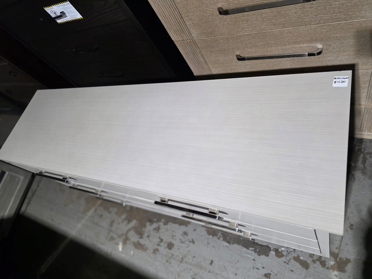 Stratum Dresser