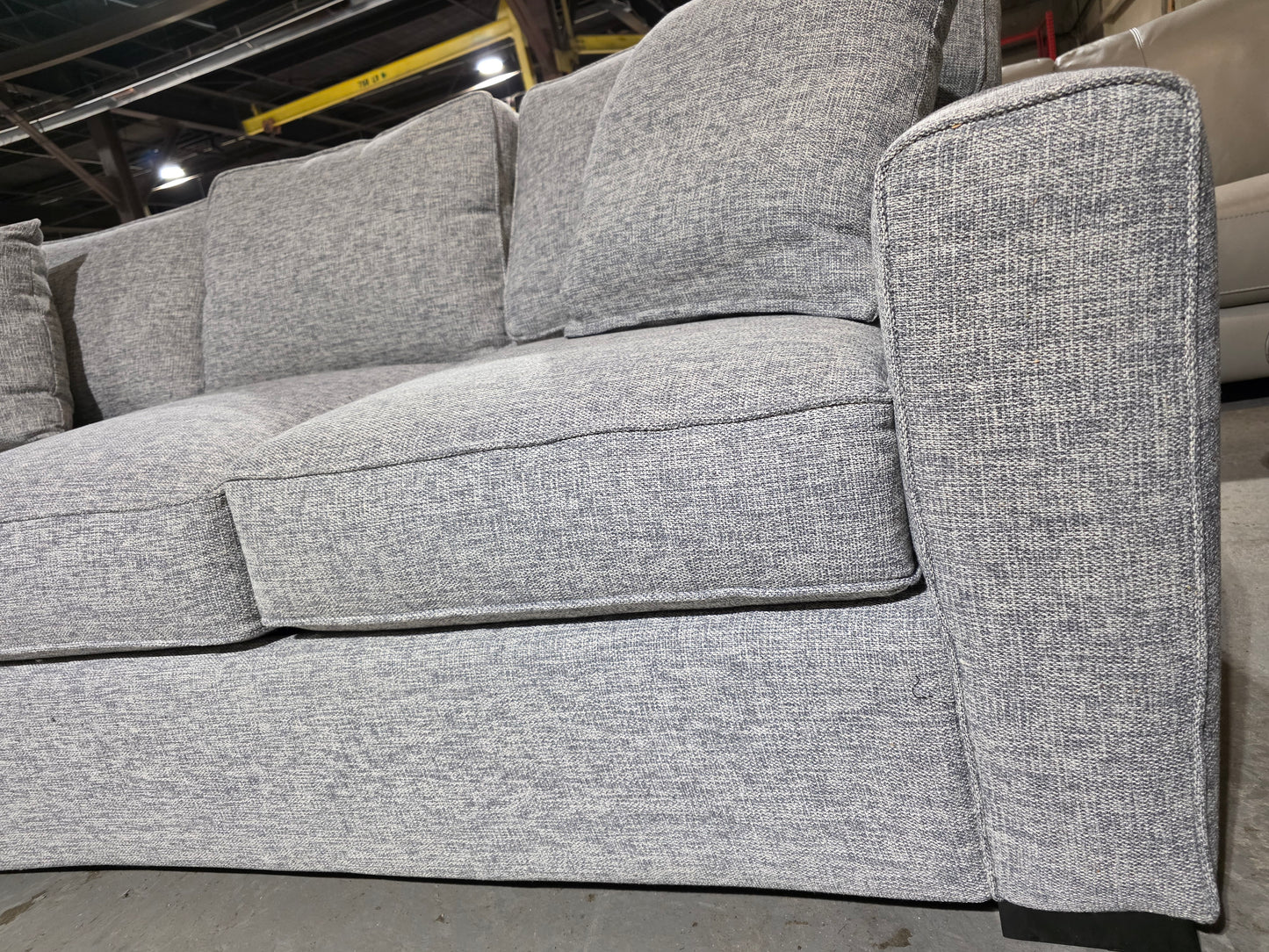 Callison Queen Memory Foam Sleeper Sofa (Tweed)