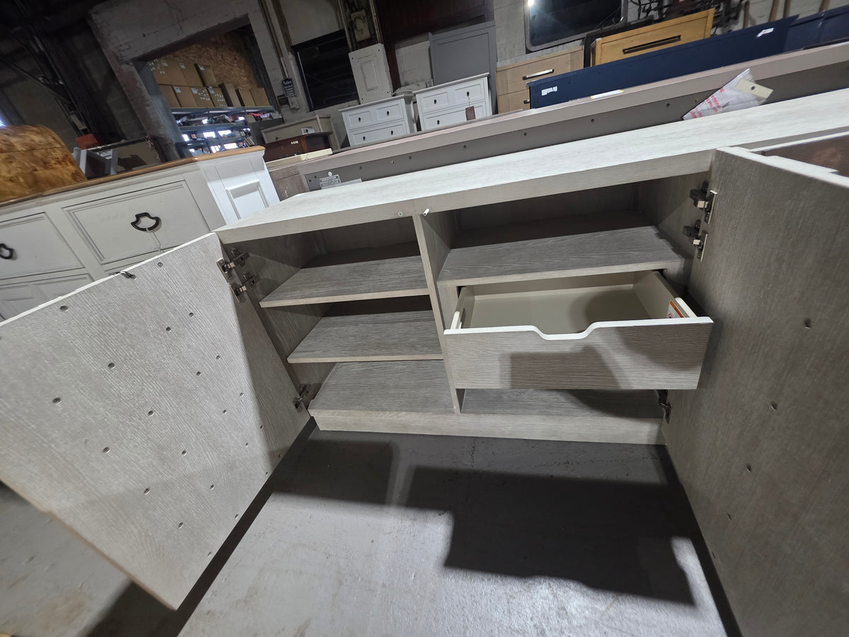 Bernhardt Tempo Buffet