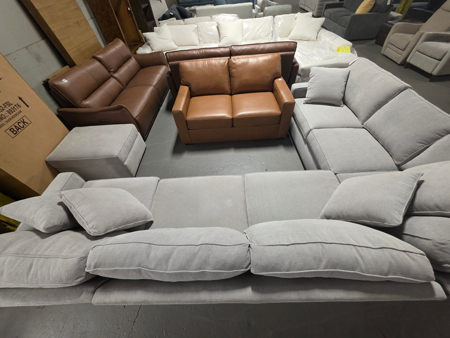 Radley 3-pc. Sectional Sofa ( Heavenly Cinder Grey)