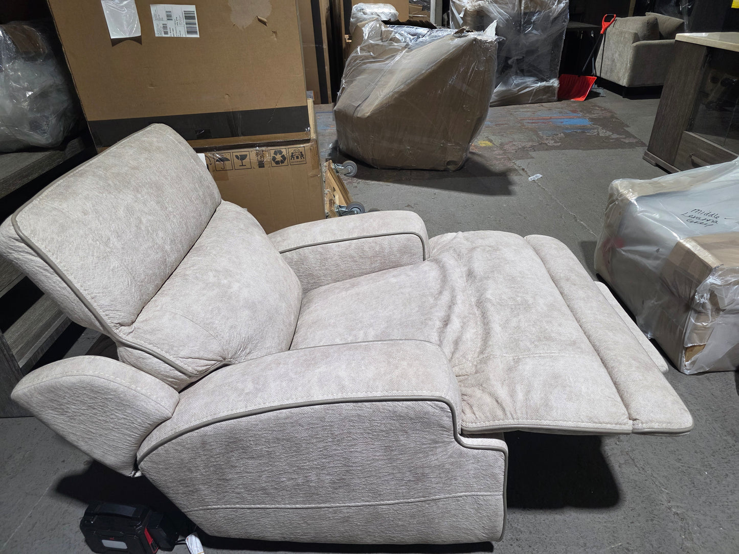 Sebaston 40" Fabric Recliner