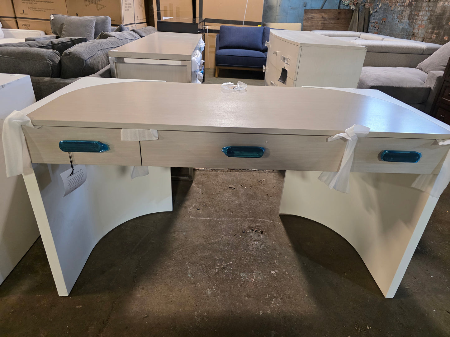 Stratum Desk