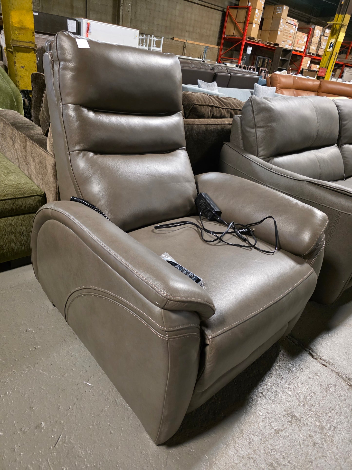 Korbin 33" Zero Gravity Leather Recliner