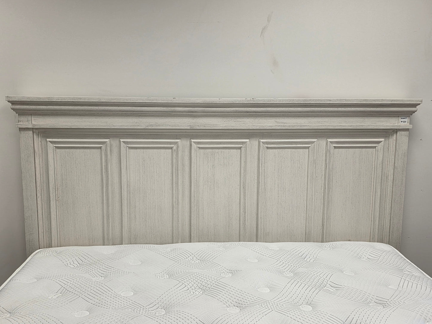 Dawnwood King Bed