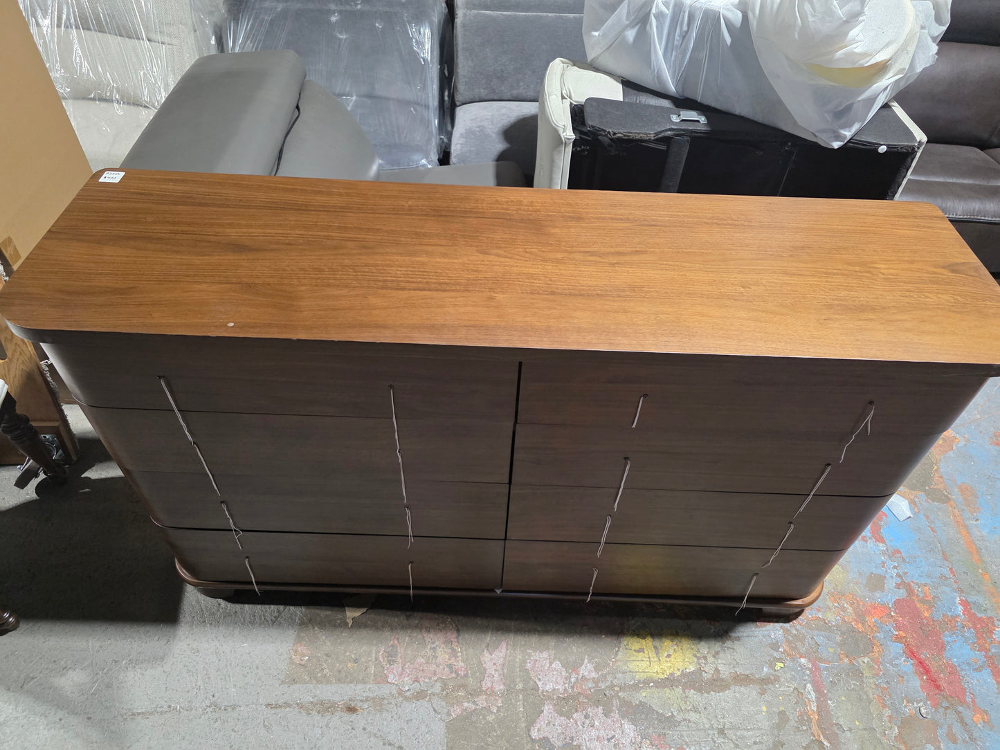 Amelie 37" Wood 8-Drawer Dresser