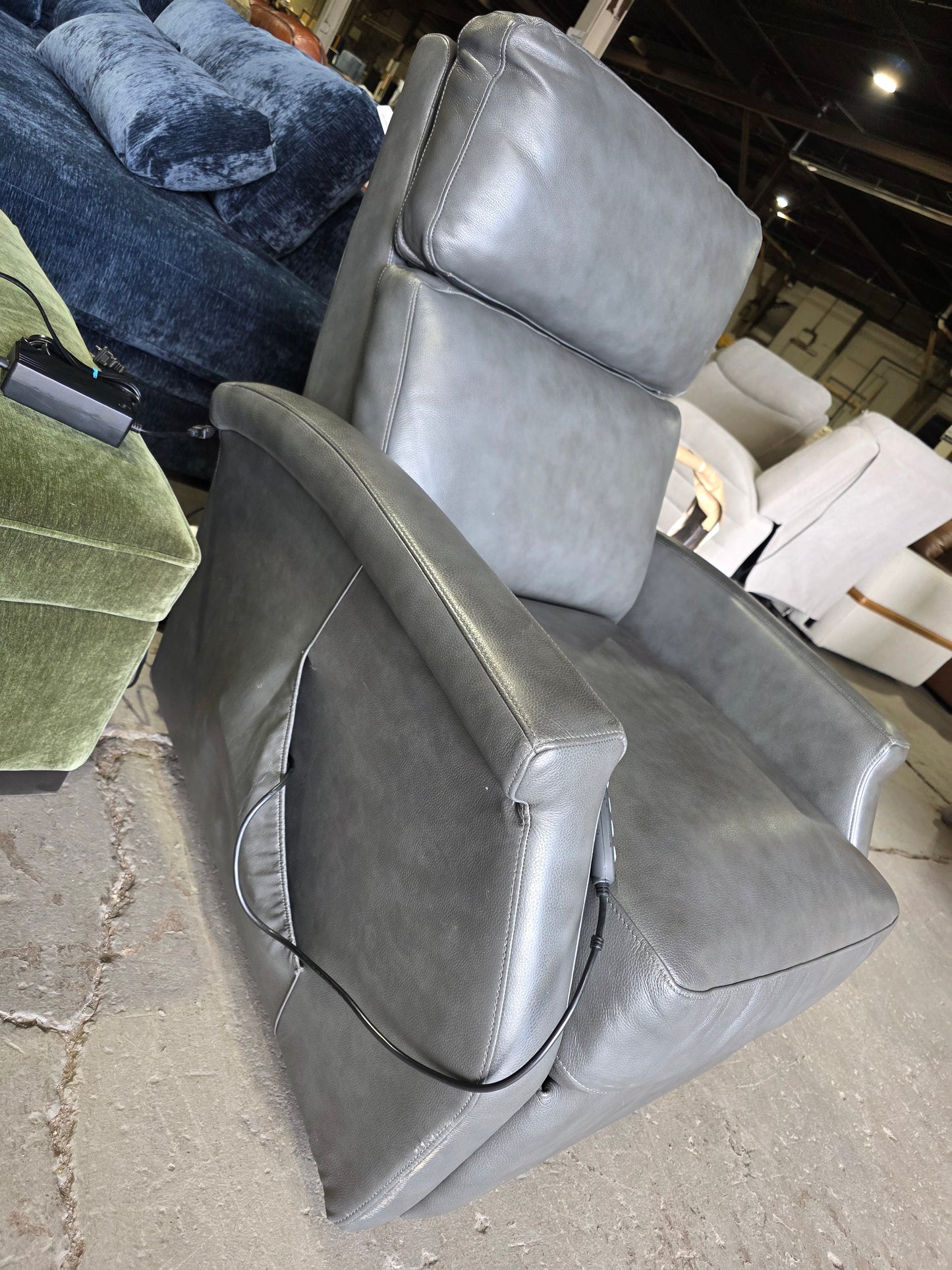 Leather Reclining Lift Chair