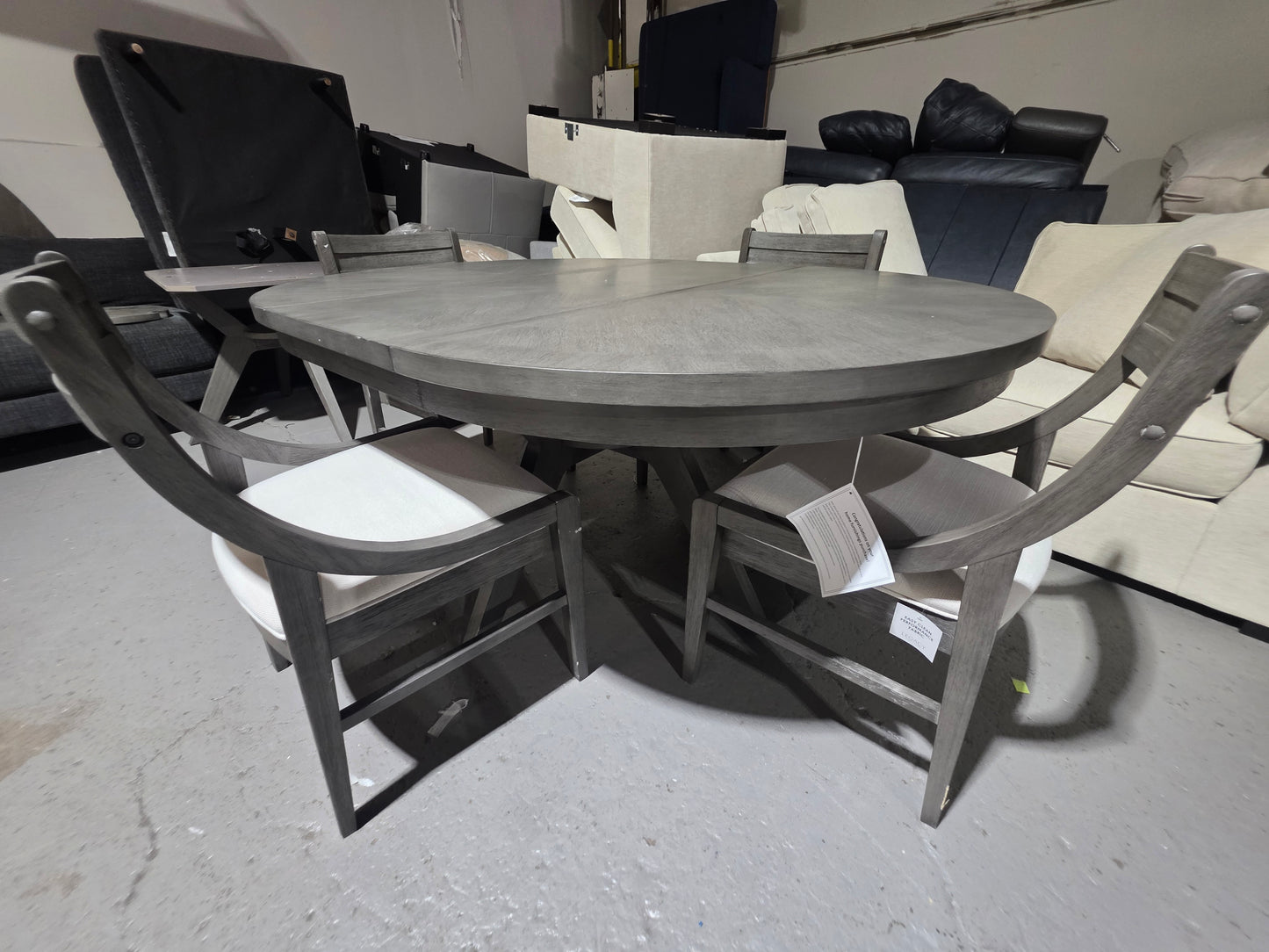 Greystone II 5-Pc. Dining Set (Round Table & 4 Chairs) Grey