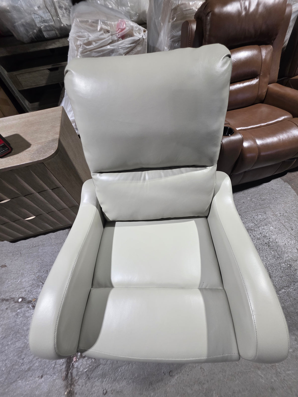 White Label Cynthia 30" Manual Recliner