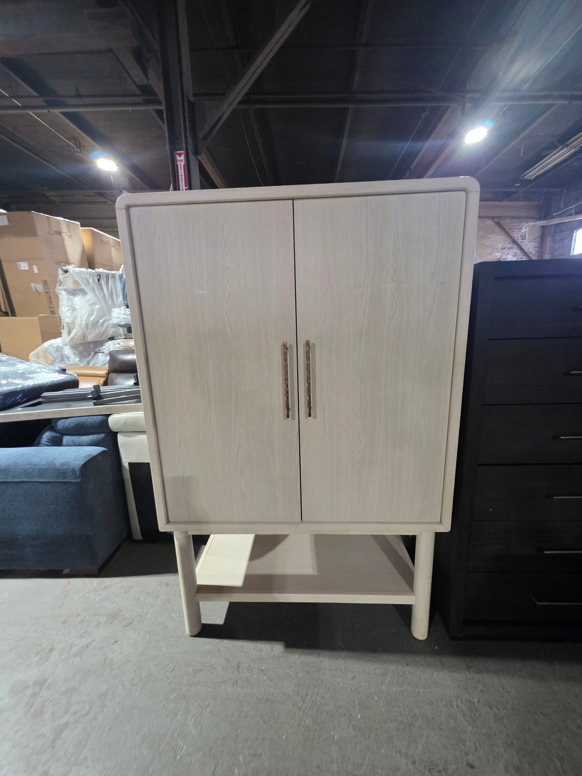 Lunare Bar Cabinet
