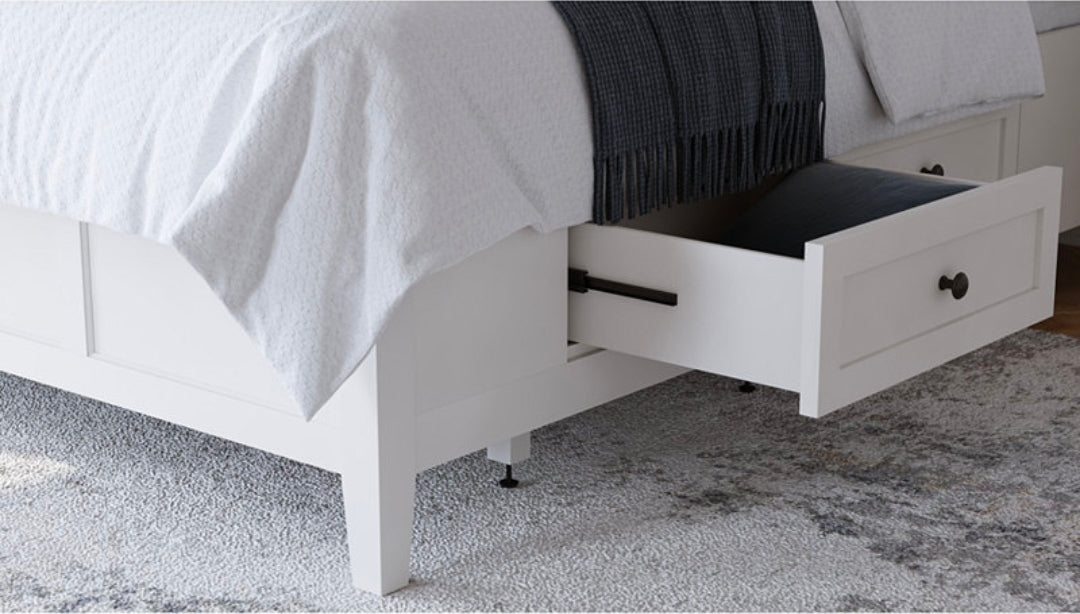 Hedworth King Storage Bed (White)