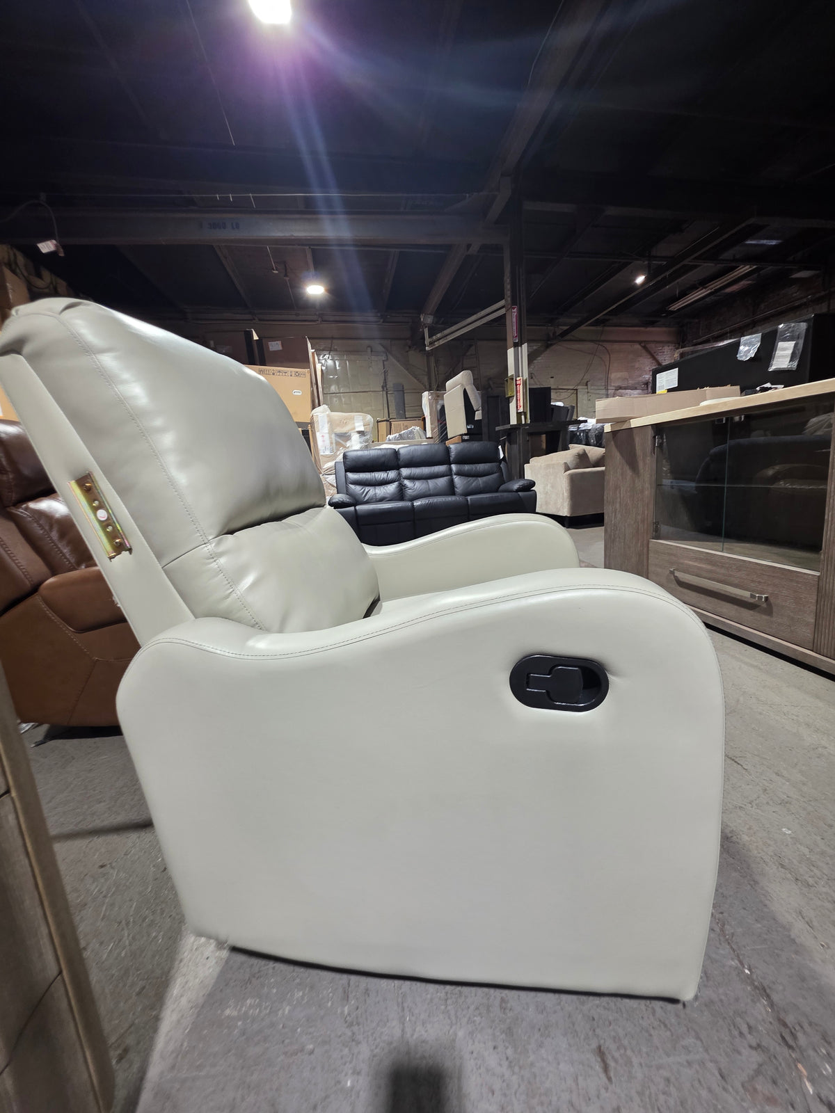 White Label Cynthia 30" Manual Recliner