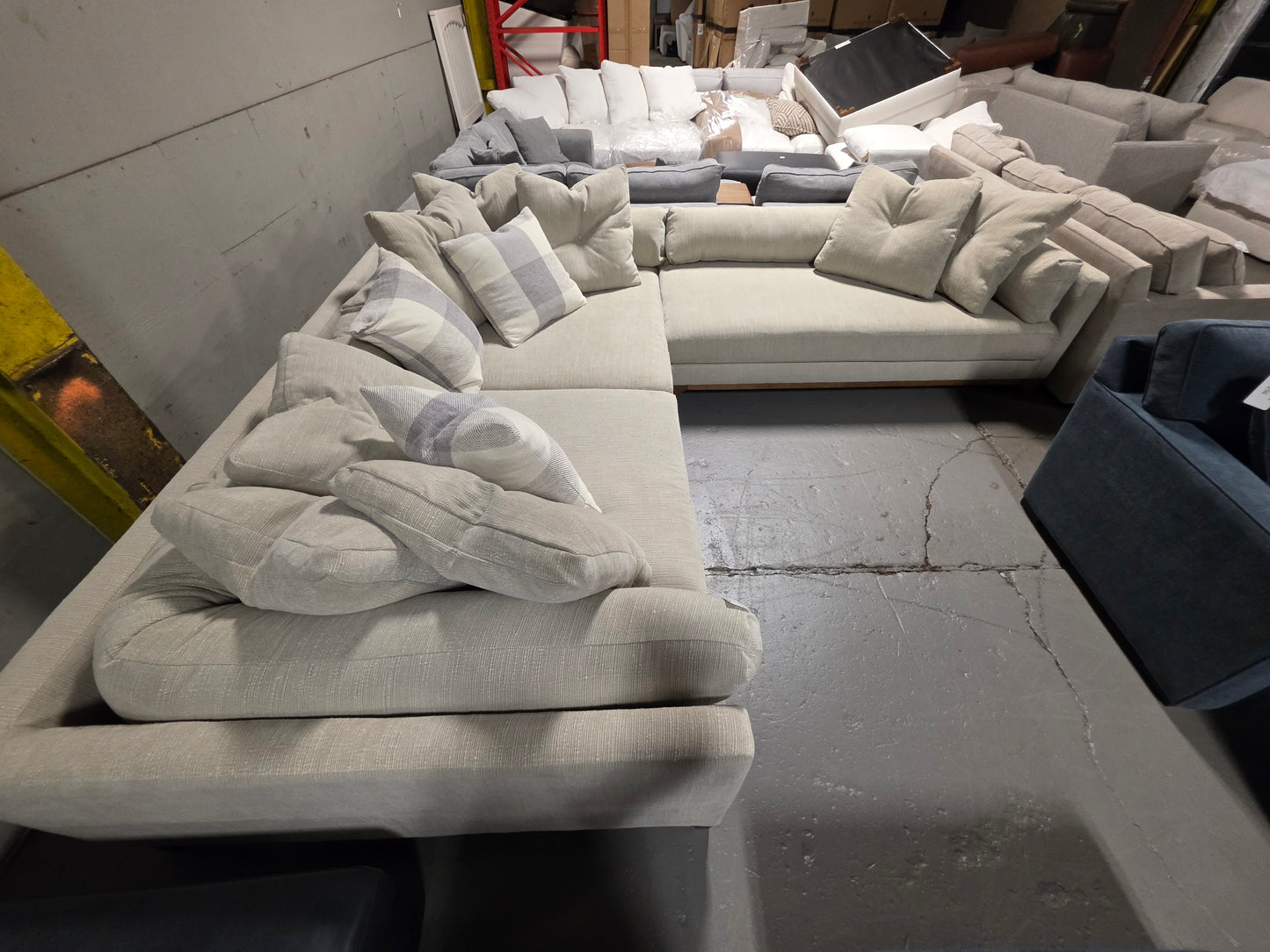 Brendalyn 3-Pc. Modular Fabric Sectional Chaise & Sofa Set (Oat)