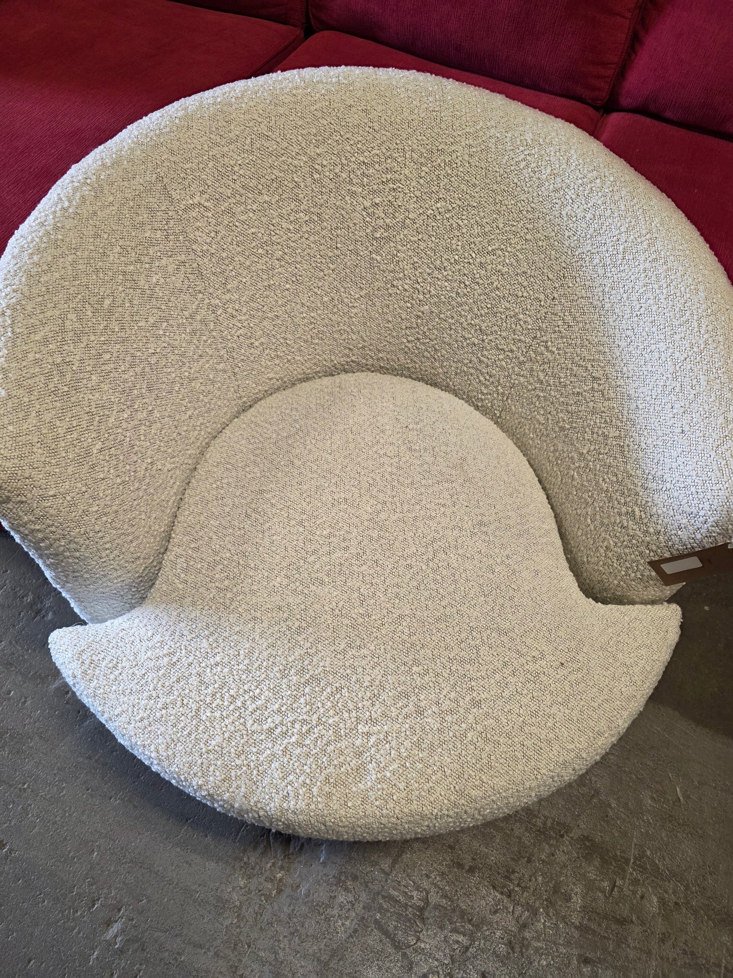 36" Fabric Boucle Swivel Chair