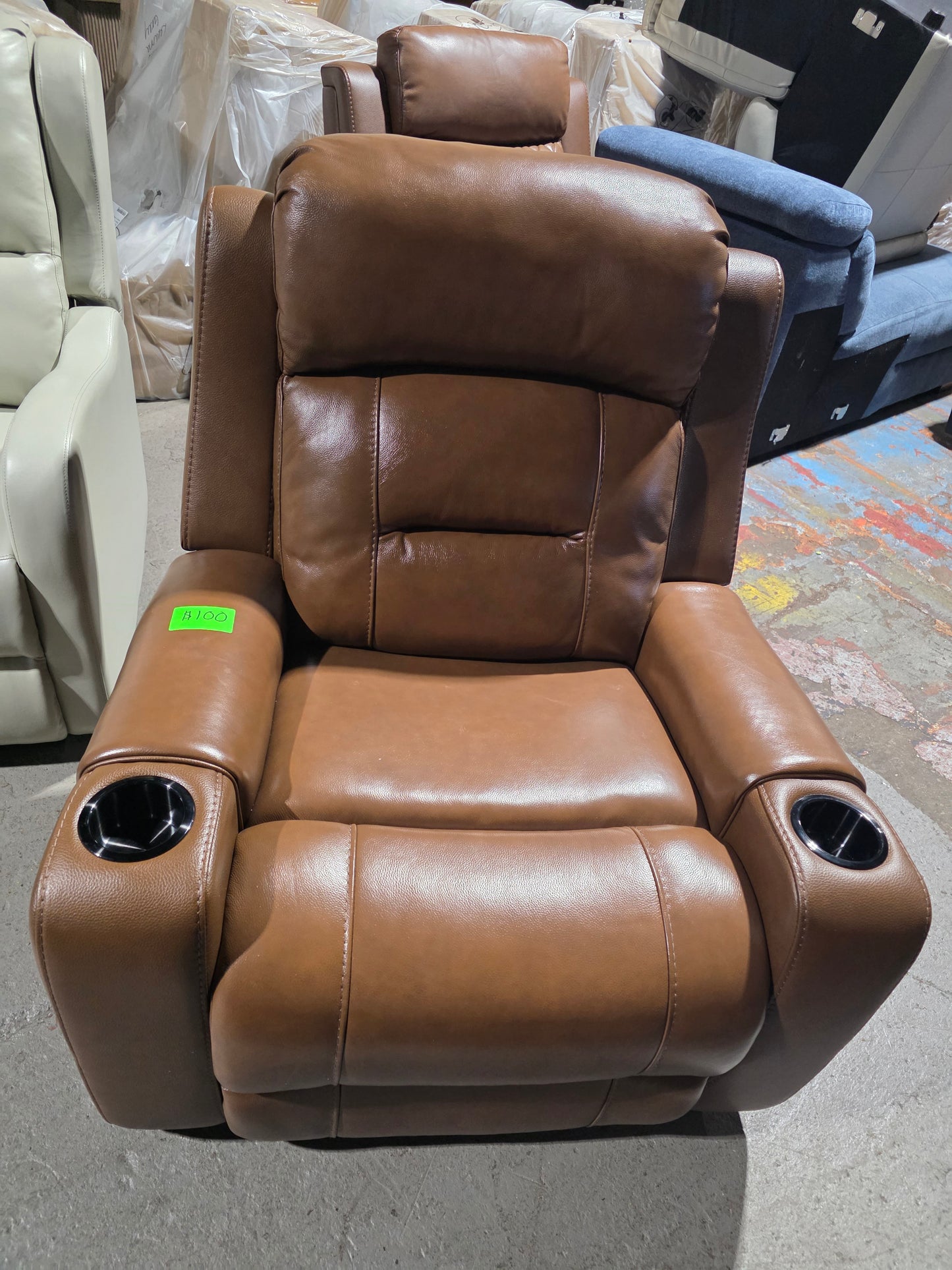 Leather Chair (Saddle Brown)
